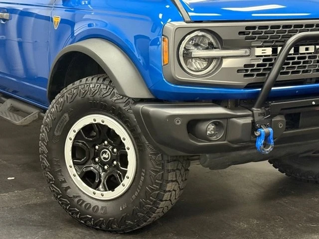 2022 Ford Bronco 6th Gen - Image 4 of 31