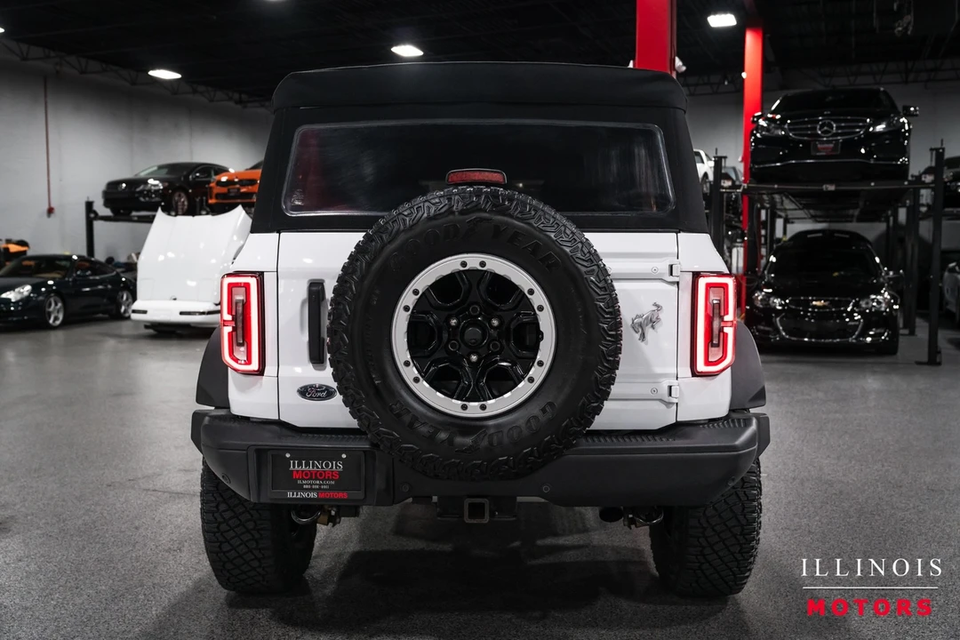 2022 Ford Bronco 6th Gen - Image 4 of 31