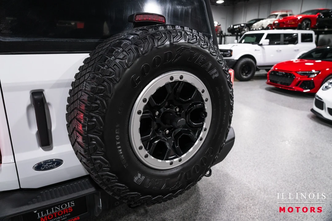 2022 Ford Bronco 6th Gen - Image 15 of 31