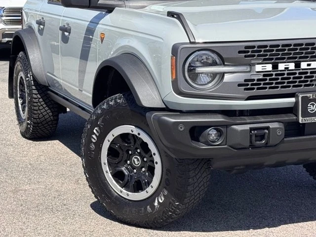 2022 Ford Bronco 6th Gen - Image 4 of 30