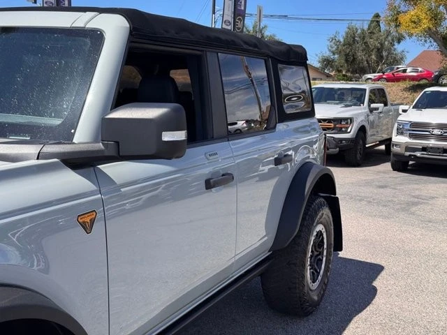 2022 Ford Bronco 6th Gen - Image 9 of 30
