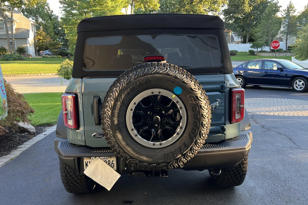 2022 Ford Bronco 6th Gen - Image 5 of 31