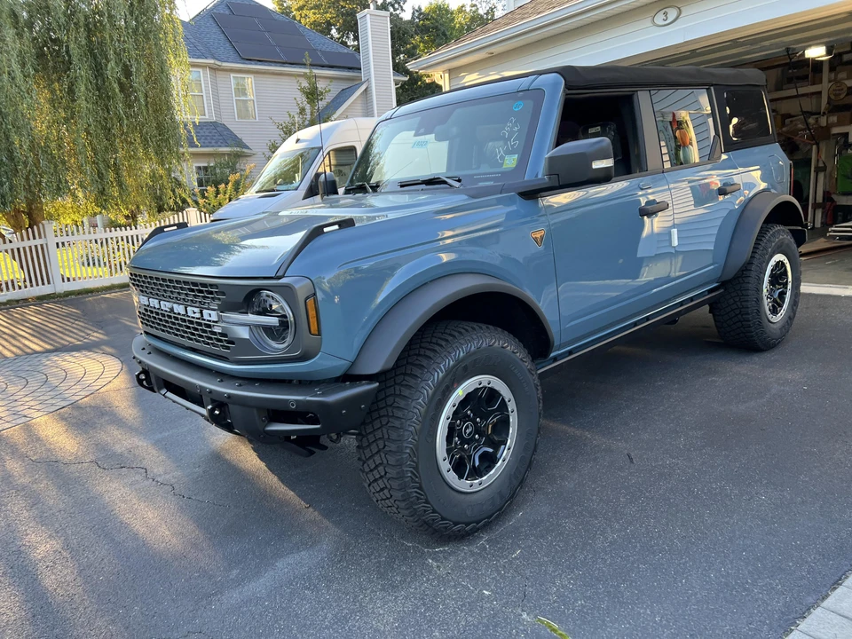 2022 Ford Bronco 6th Gen - Image 13 of 31