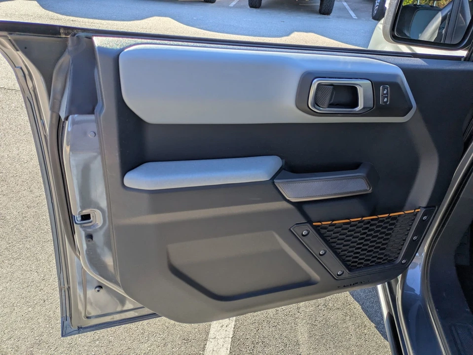 2022 Ford Bronco 6th Gen - Image 16 of 21