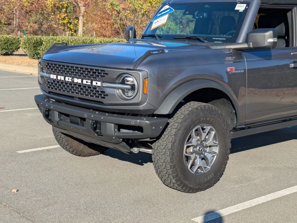 2022 Ford Bronco 6th Gen - Image 10 of 21