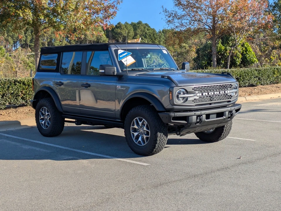 2022 Ford Bronco 6th Gen - Image 2 of 21