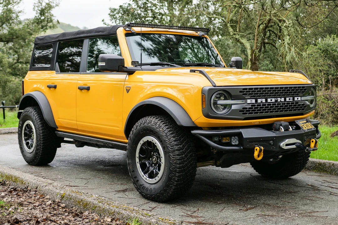 2022 Ford Bronco 6th Gen - Image 8 of 31