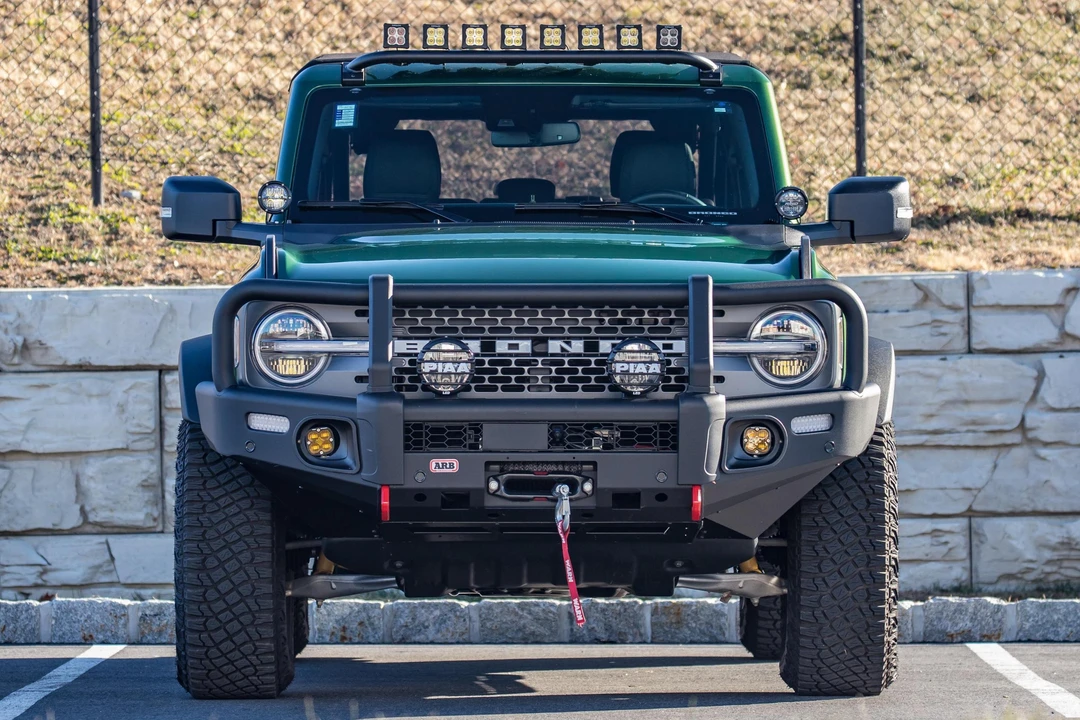 2022 Ford Bronco 6th Gen - Image 2 of 31