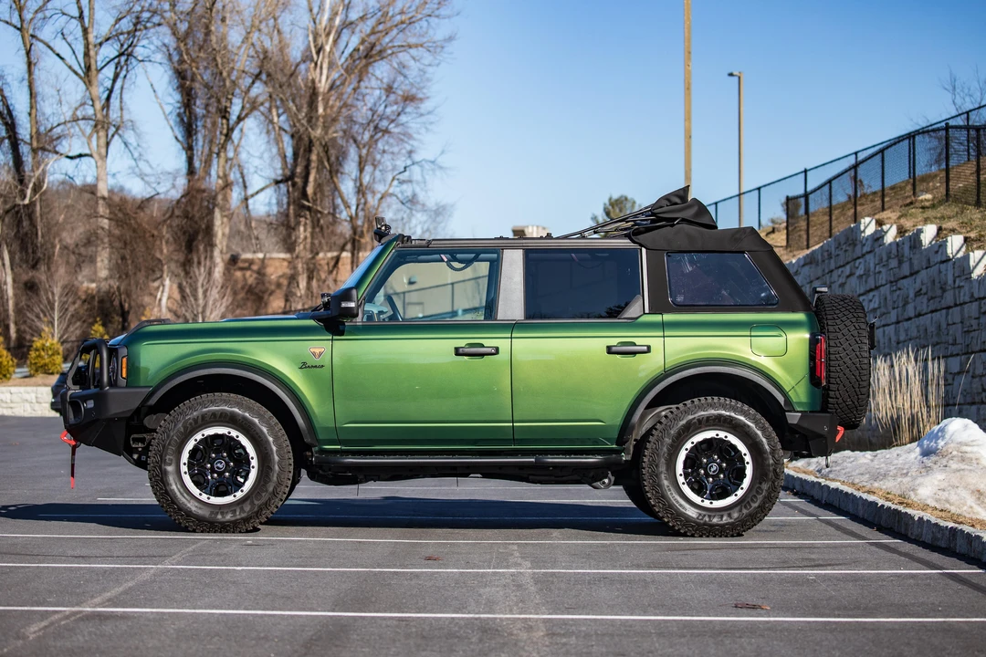 2022 Ford Bronco 6th Gen - Image 12 of 31