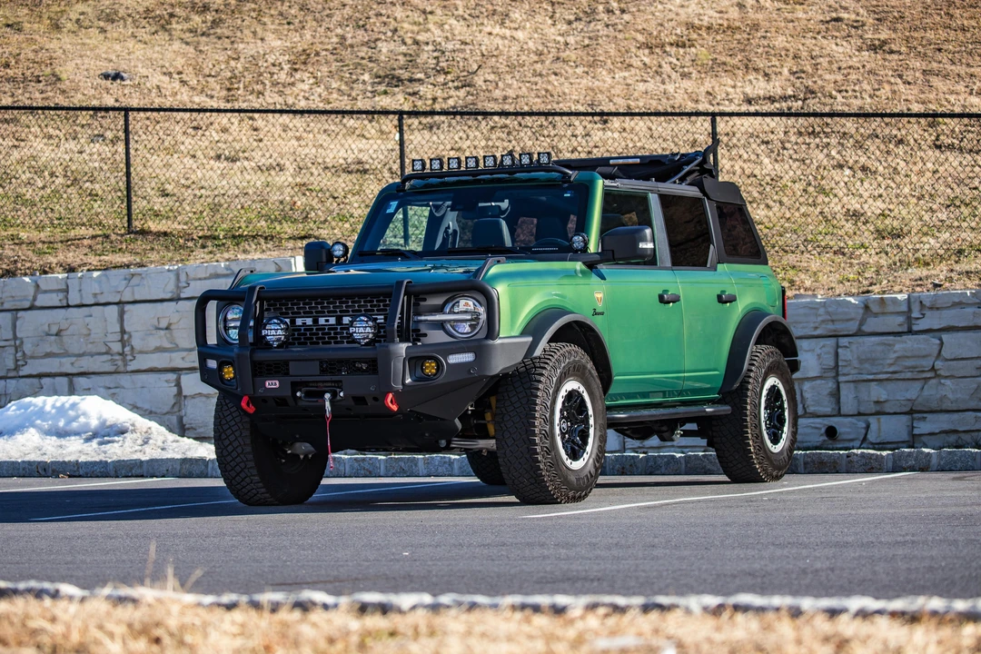 2022 Ford Bronco 6th Gen - Image 9 of 31
