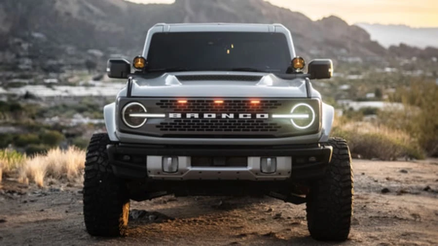 2022 Ford Bronco 6th Gen - Image 16 of 31