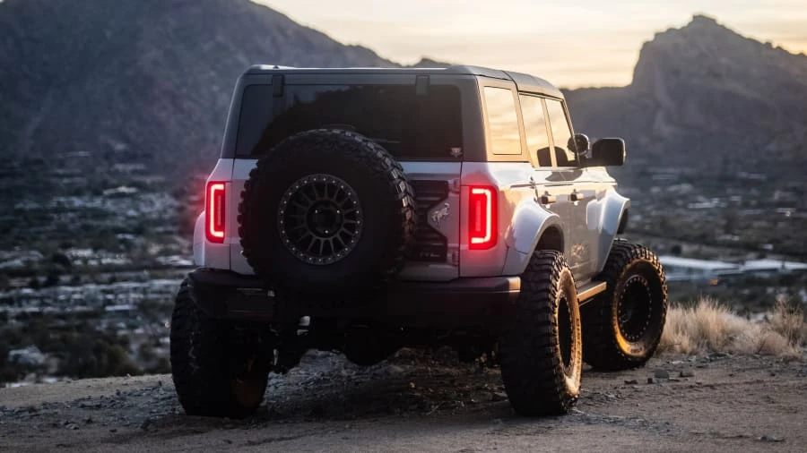 2022 Ford Bronco 6th Gen - Image 4 of 31