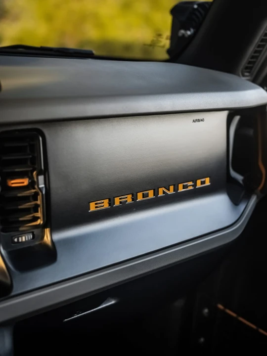 2022 Ford Bronco 6th Gen - Image 23 of 31