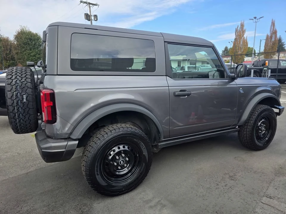 2022 Ford Bronco 6th Gen - Image 6 of 6