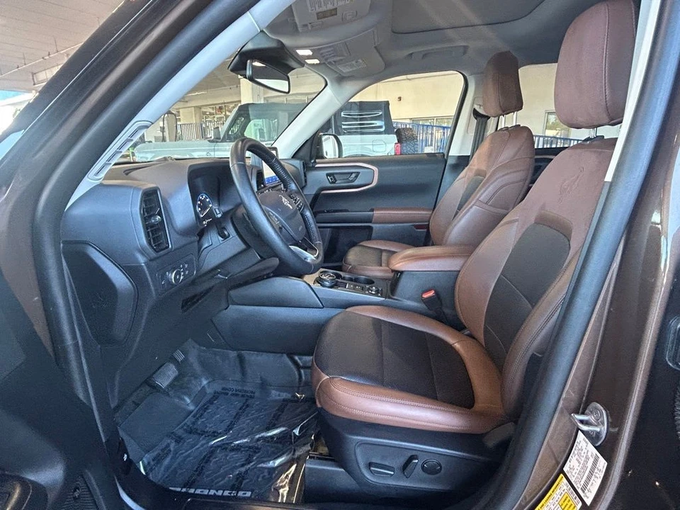 2022 Ford Bronco 6th Gen - Image 10 of 12
