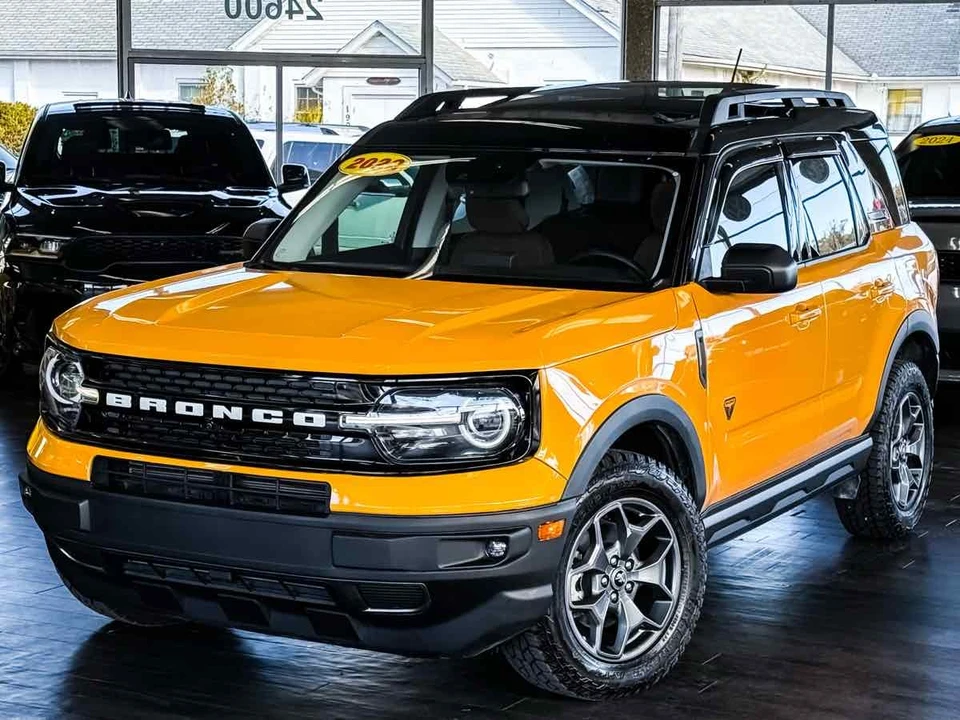 2022 Ford Bronco 6th Gen - Image 6 of 21