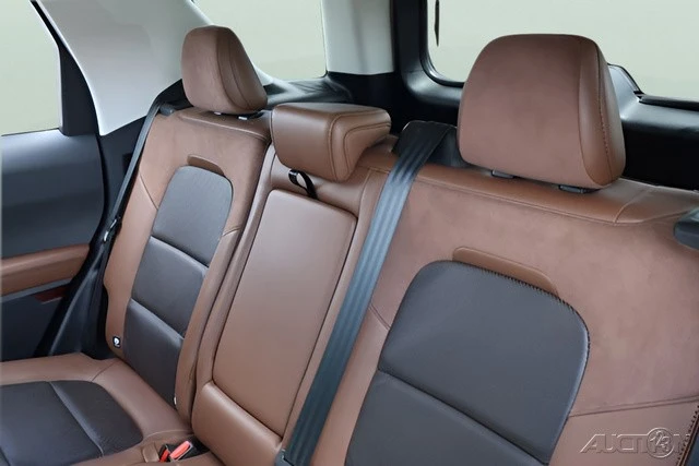 2022 Ford Bronco 6th Gen - Image 16 of 24
