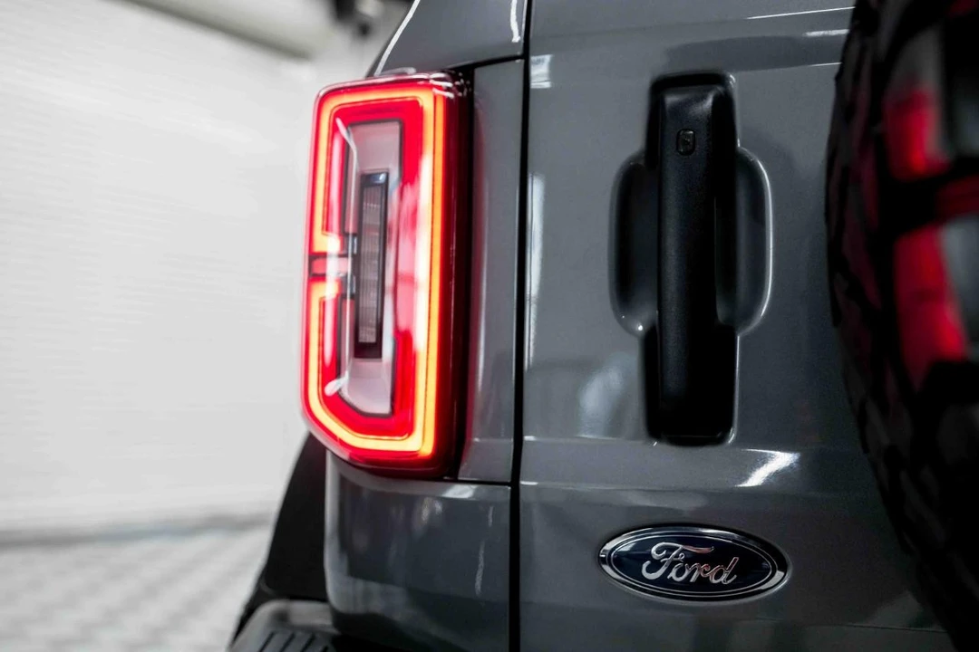 2022 Ford Bronco 6th Gen - Image 18 of 31