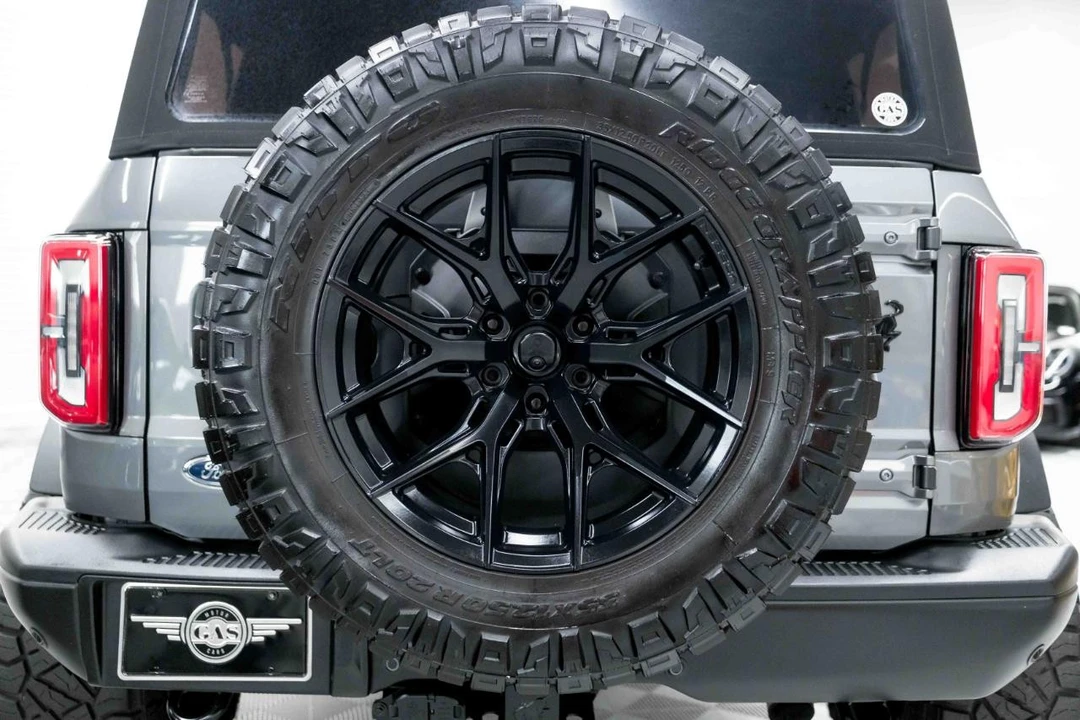 2022 Ford Bronco 6th Gen - Image 23 of 31