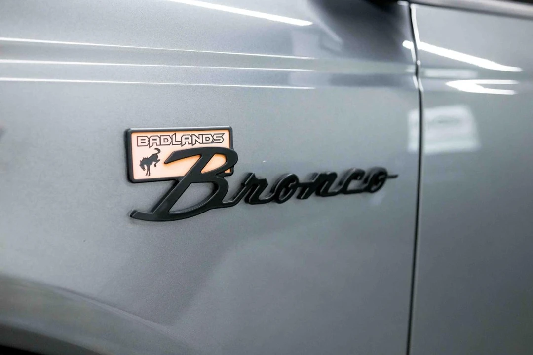 2022 Ford Bronco 6th Gen - Image 13 of 31