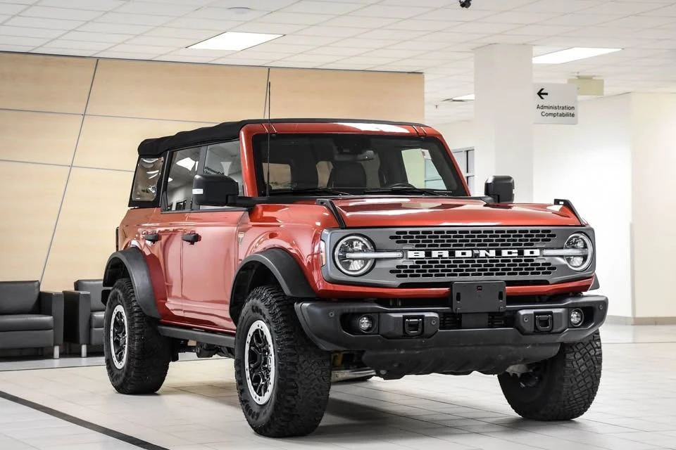 2022 Ford Bronco 6th Gen - Image 3 of 20