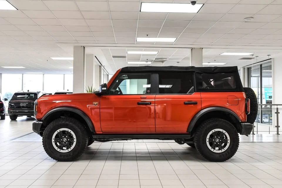 2022 Ford Bronco 6th Gen - Image 5 of 20