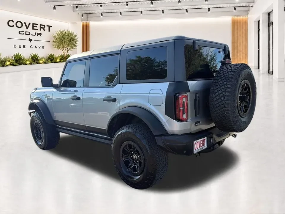 2022 Ford Bronco 6th Gen - Image 10 of 19
