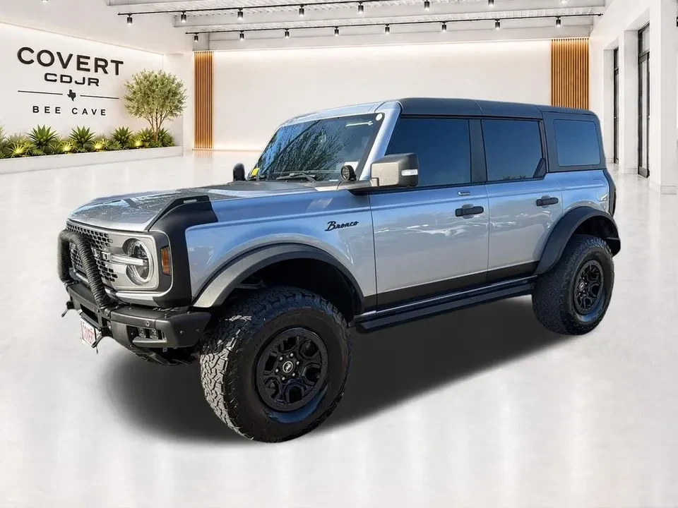 2022 Ford Bronco 6th Gen - Image 4 of 19