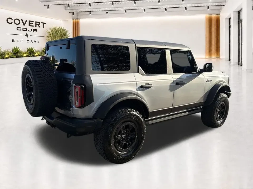 2022 Ford Bronco 6th Gen - Image 12 of 19