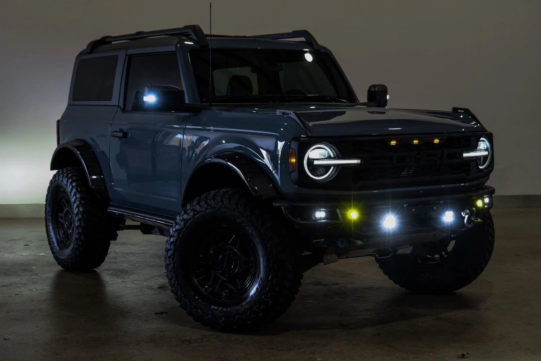 2022 Ford Bronco 6th Gen - Image 6 of 12