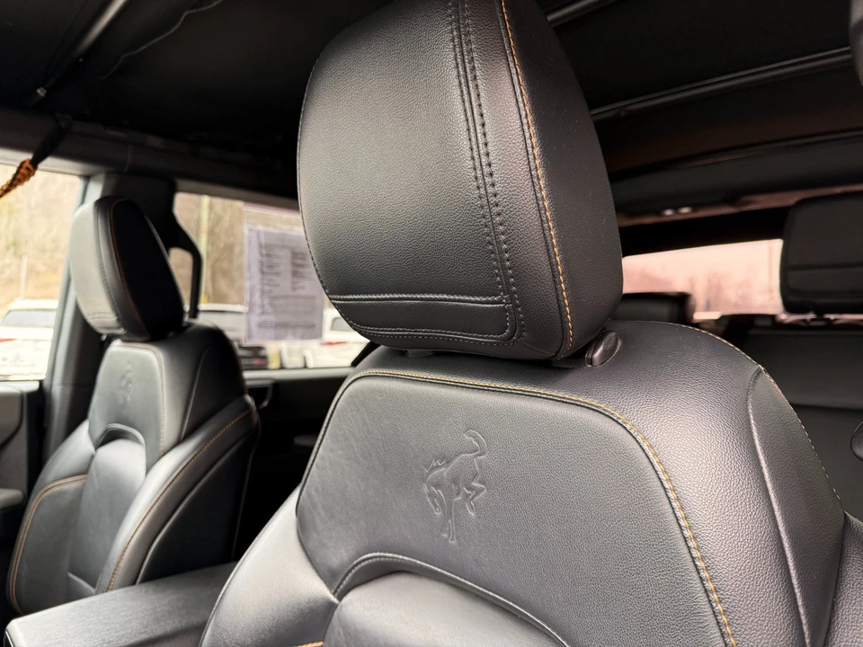 2022 Ford Bronco 6th Gen - Image 16 of 21
