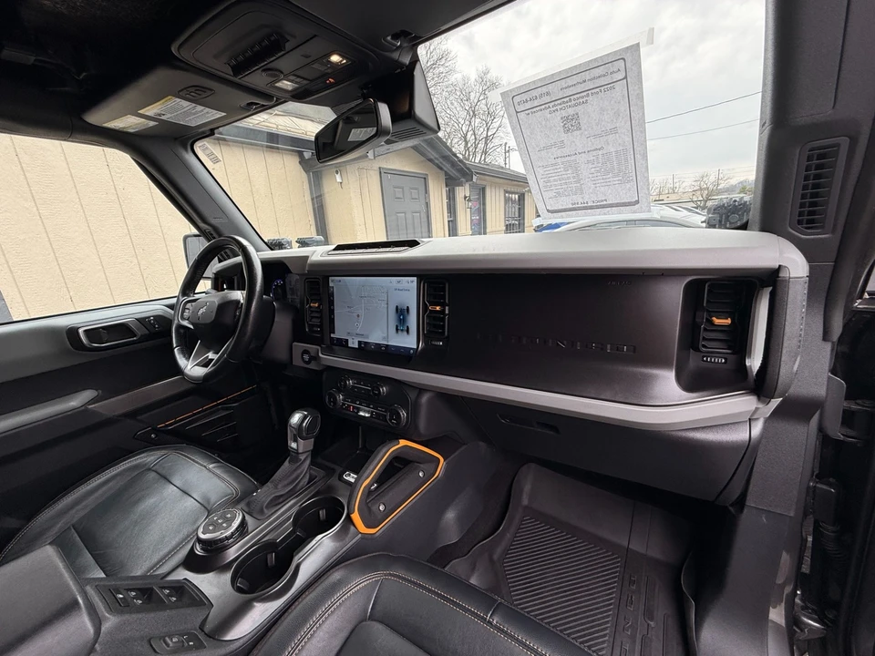 2022 Ford Bronco 6th Gen - Image 19 of 21