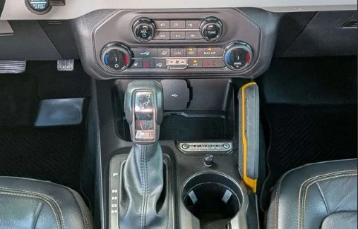 2022 Ford Bronco 6th Gen - Image 7 of 11