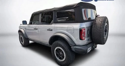 2022 Ford Bronco 6th Gen - Image 5 of 11