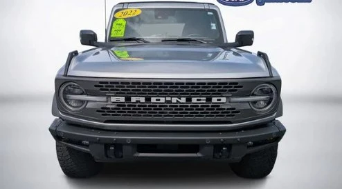 2022 Ford Bronco 6th Gen - Image 2 of 11