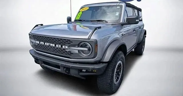 2022 Ford Bronco Badlands