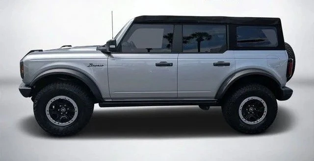 2022 Ford Bronco 6th Gen - Image 6 of 10