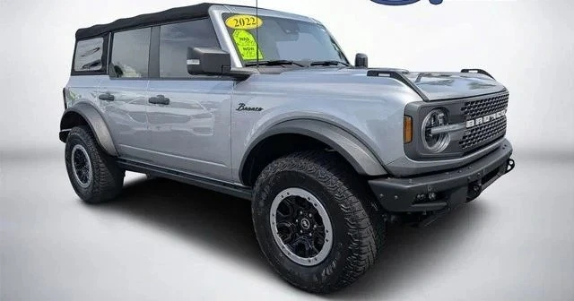 2022 Ford Bronco 6th Gen - Image 3 of 10