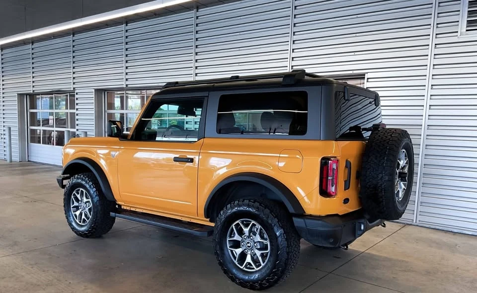 2022 Ford Bronco 6th Gen - Image 5 of 20