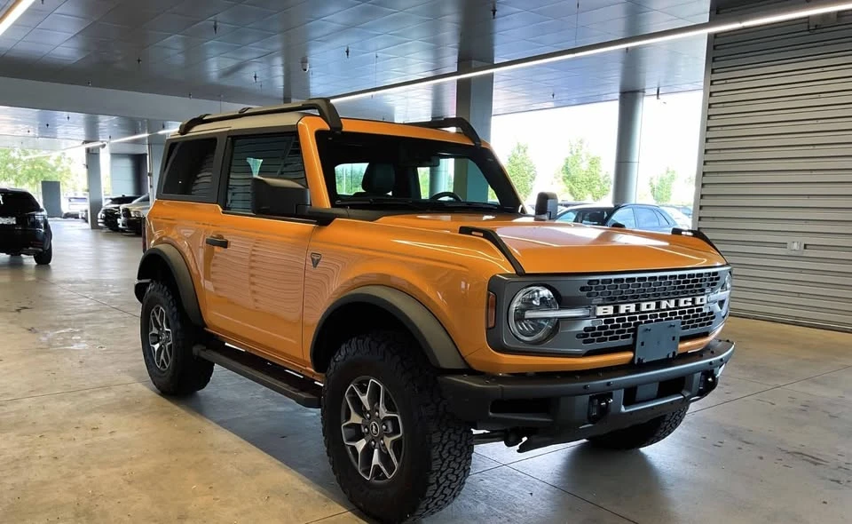 2022 Ford Bronco 6th Gen - Image 3 of 20