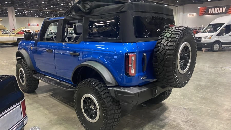 2022 Ford Bronco 6th Gen - Image 3 of 14