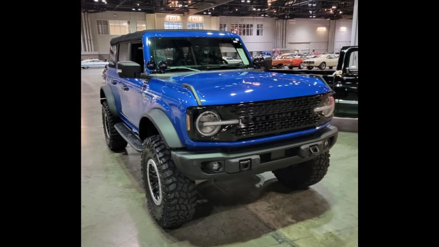 2022 Ford Bronco 6th Gen - Image 11 of 14