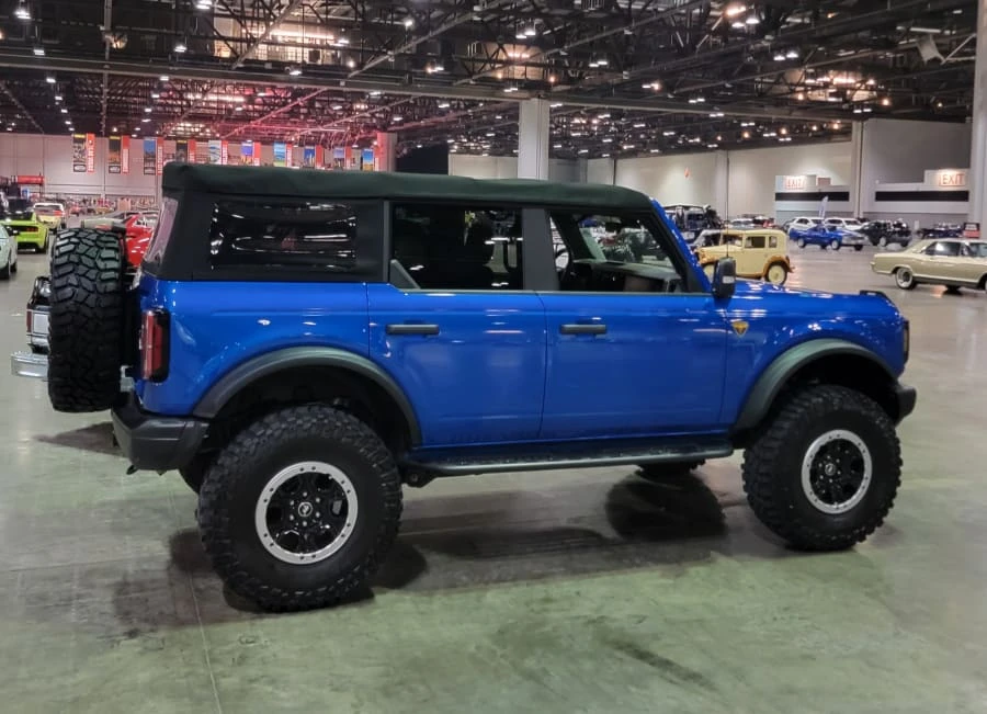 2022 Ford Bronco 6th Gen - Image 14 of 14