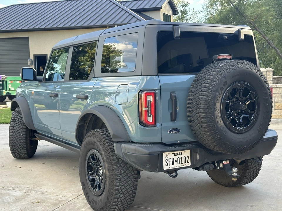 2022 Ford Bronco 6th Gen - Image 9 of 20