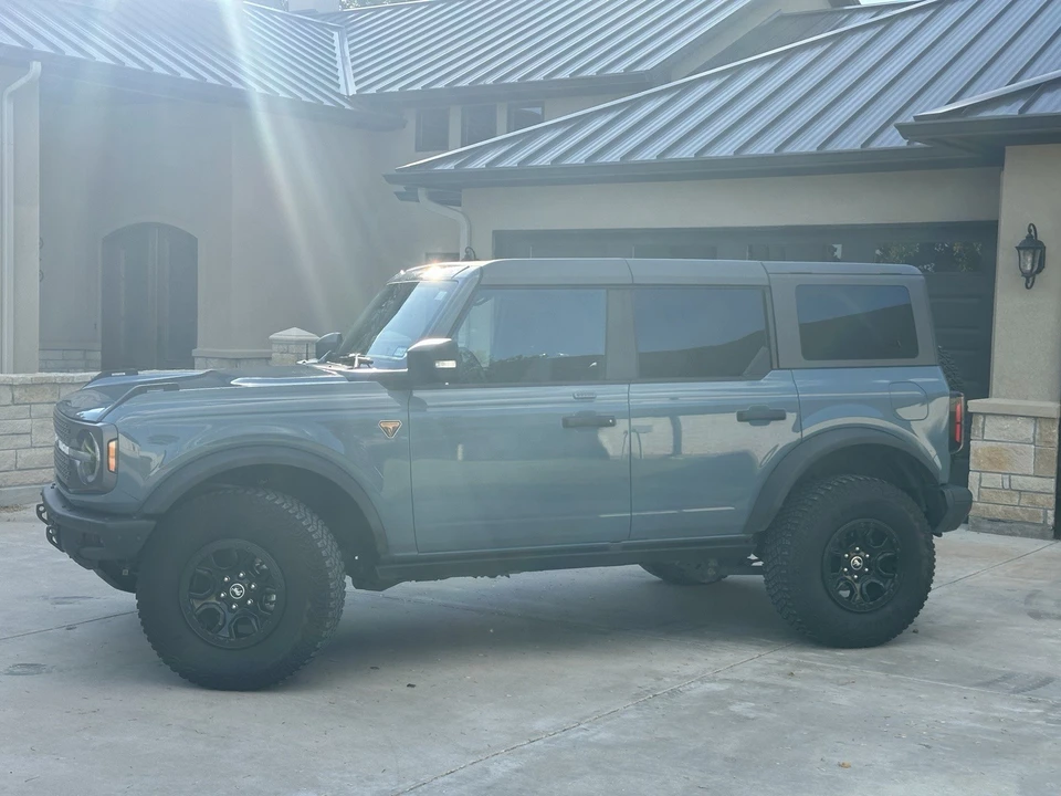2022 Ford Bronco 6th Gen - Image 11 of 20