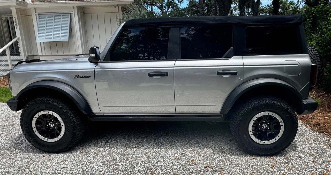 2022 Ford Bronco 6th Gen - Image 5 of 20