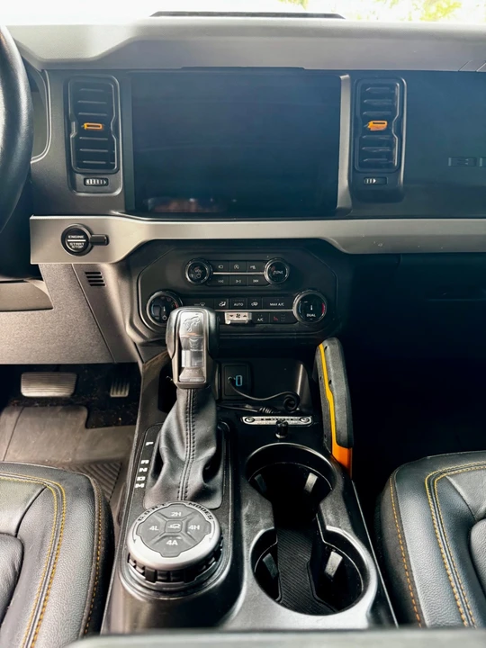 2022 Ford Bronco 6th Gen - Image 2 of 20