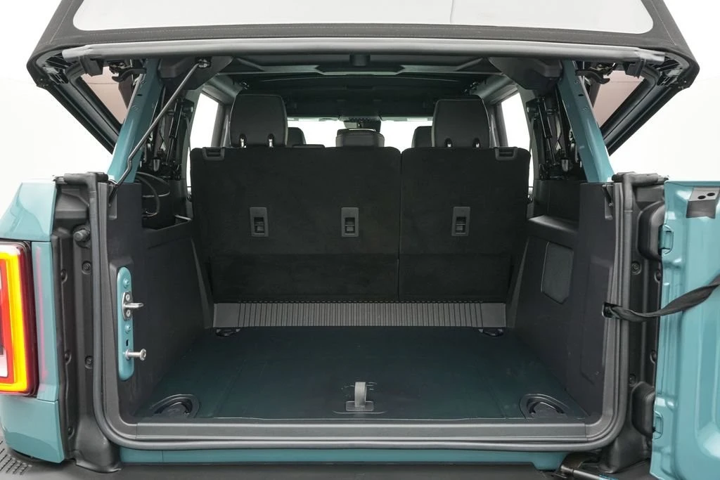 2022 Ford Bronco 6th Gen - Image 20 of 24