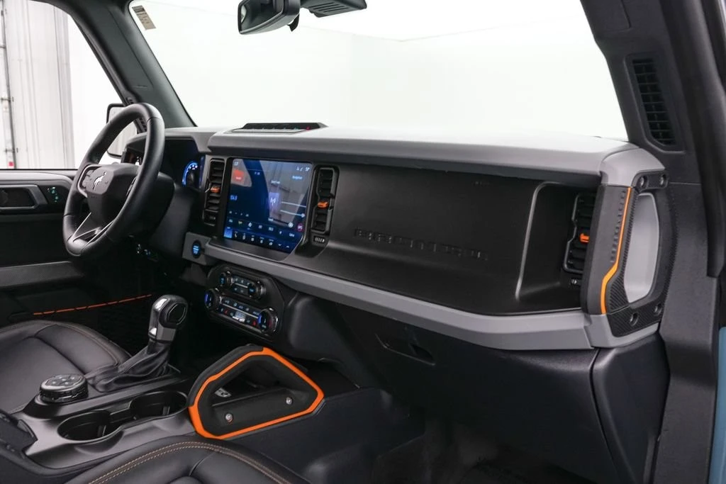 2022 Ford Bronco 6th Gen - Image 23 of 25