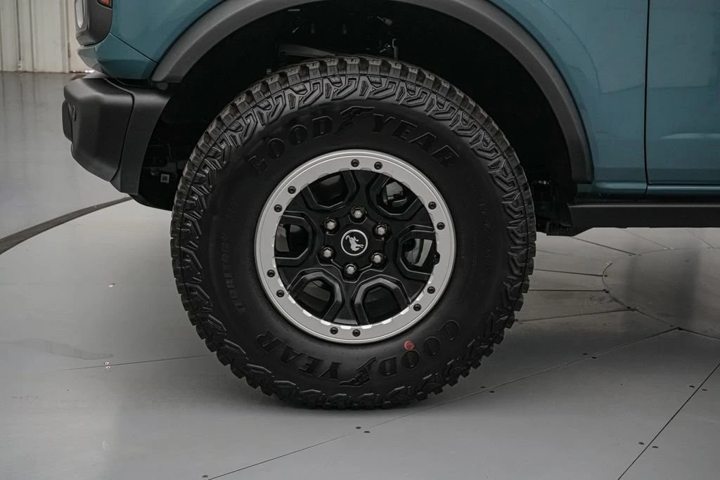 2022 Ford Bronco 6th Gen - Image 11 of 24